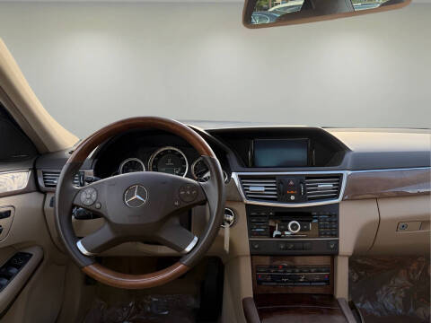 2011 Mercedes-Benz E-Class E 350 Luxury 4MATIC