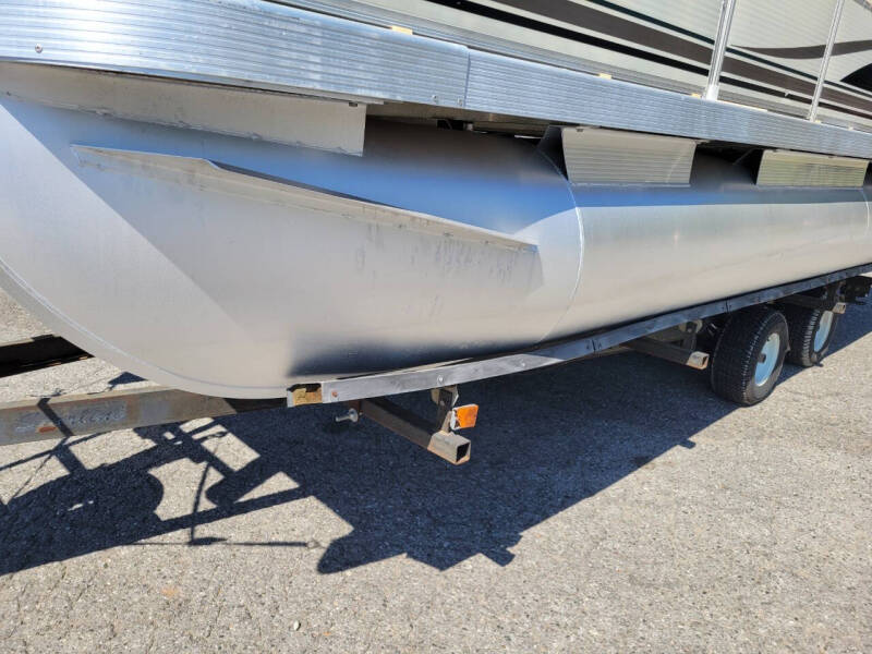2003 Bennington 185S