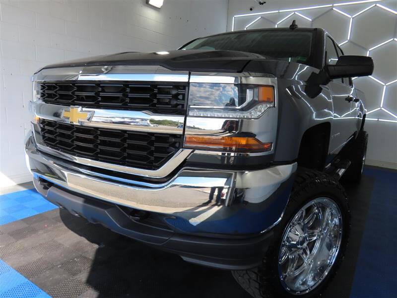 2018 Chevrolet Silverado 1500 LT's photo