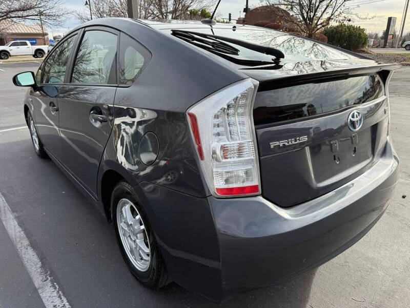 2011 Toyota Prius Two