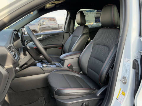 2025 Ford Escape Hybrid ST-Line