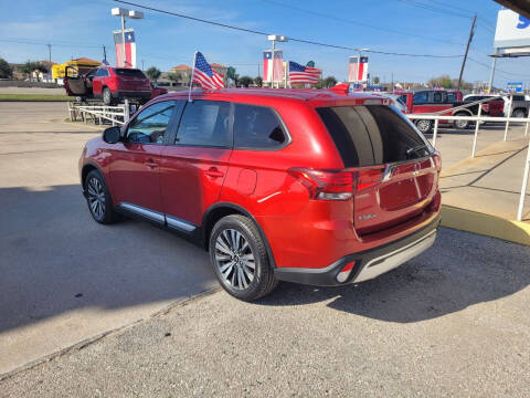 2019 Mitsubishi Outlander SE