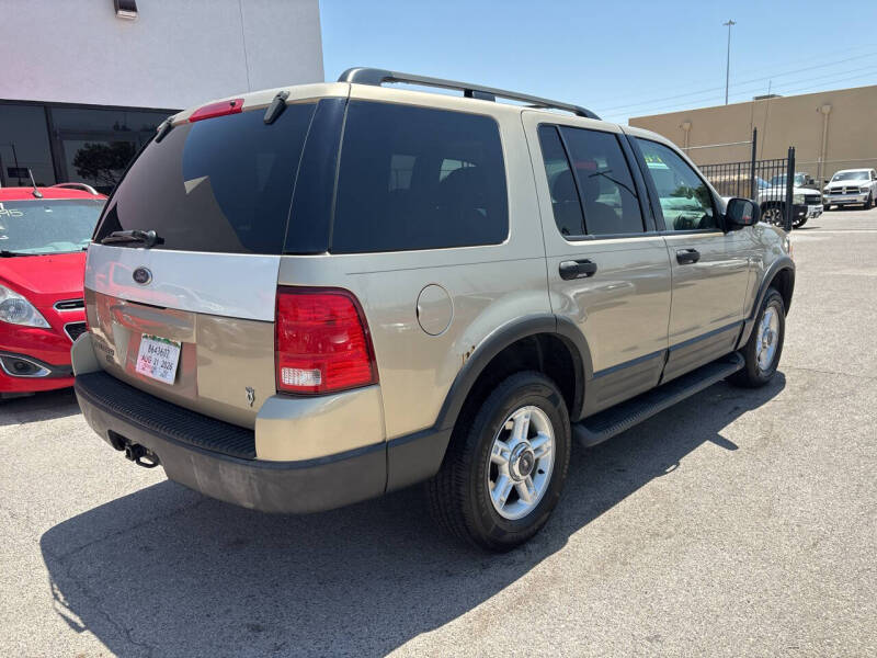 2003 Ford Explorer XLT