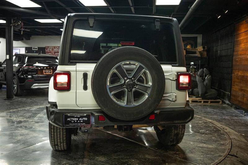 2023 Jeep Wrangler Sahara