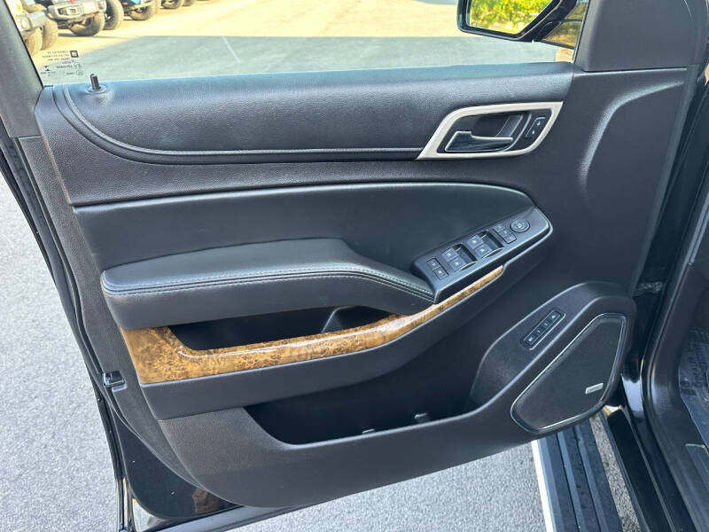 2016 GMC Yukon XL Denali