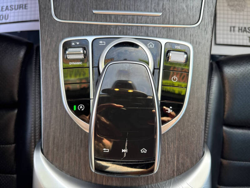 2019 Mercedes-Benz C-Class C 300