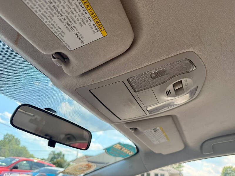 2013 Toyota Prius v Two