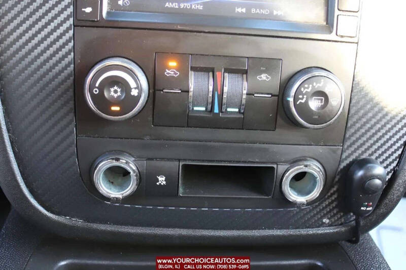 2011 Chevrolet Avalanche LS