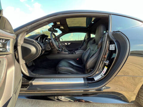 2015 Jaguar F-TYPE R