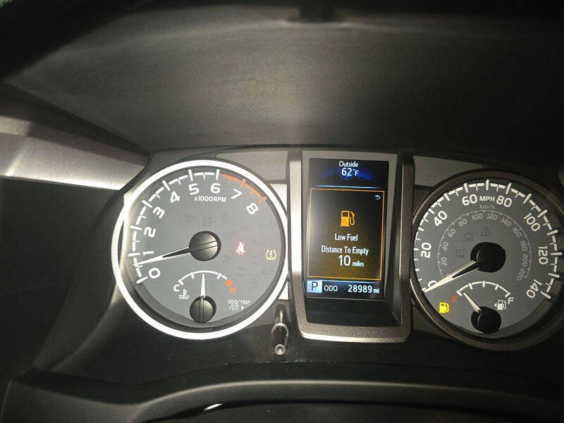 2022 Toyota Tacoma SR5 V6