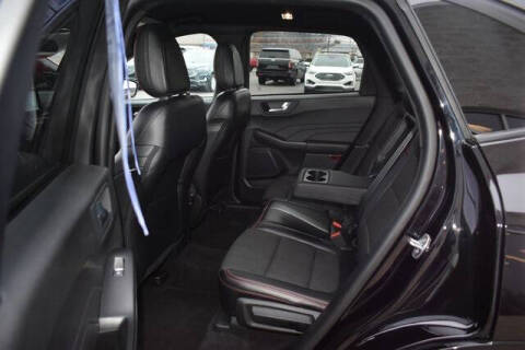 2023 Ford Escape ST-Line