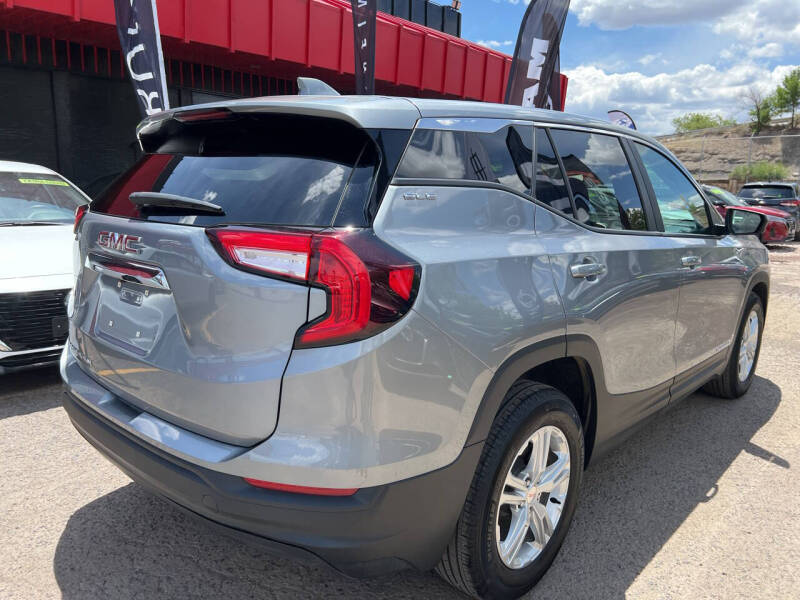 2024 GMC Terrain SLE