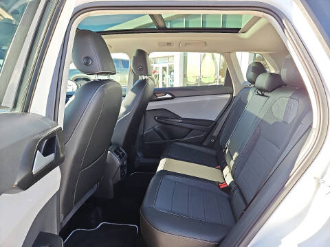 2023 Volkswagen Taos SE 4Motion