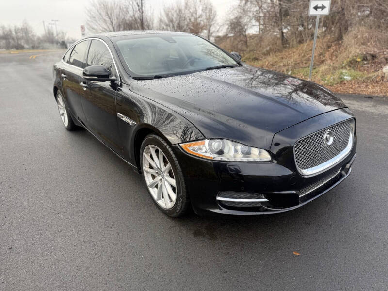2013 Jaguar XJ
