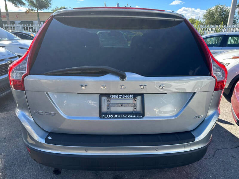 2012 Volvo XC60 3.2 Platinum