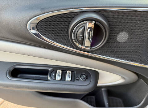 2016 MINI Clubman Cooper