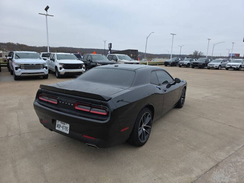 2018 Dodge Challenger SXT
