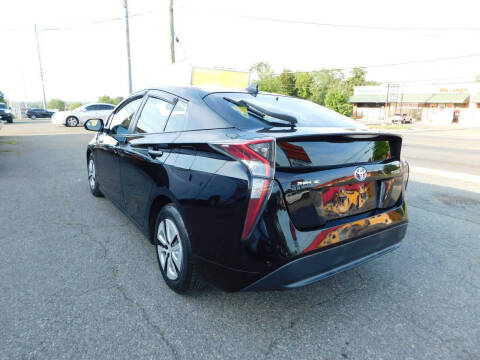 2018 Toyota Prius Three