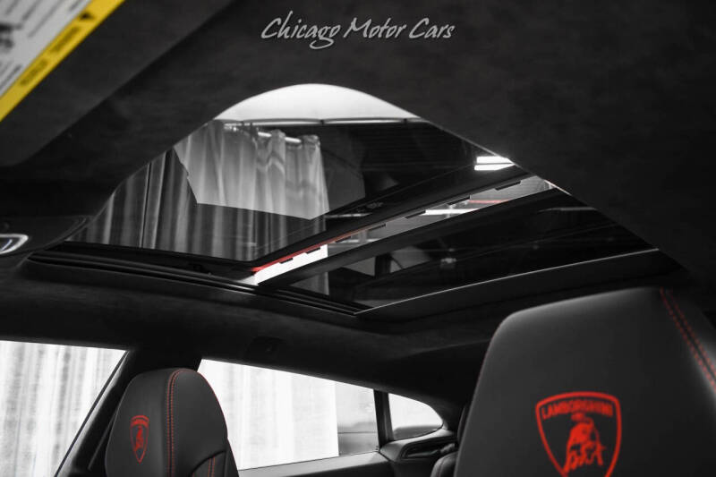 2019 Lamborghini Urus