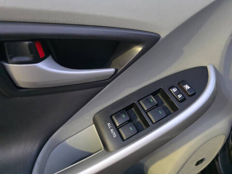 2010 Toyota Prius IV