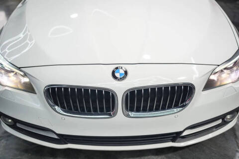 2015 BMW 5 Series 528i