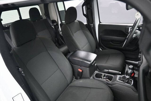 2023 Jeep Gladiator Sport S