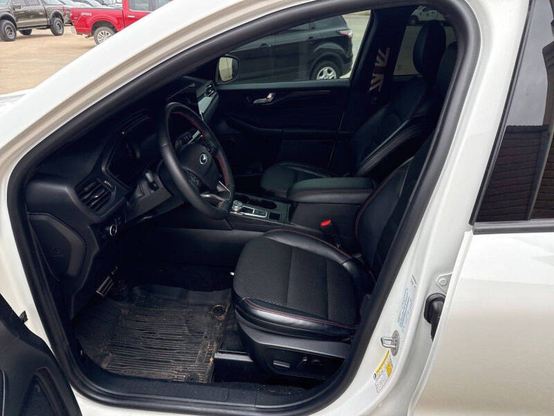 2024 Ford Escape ST-Line Select