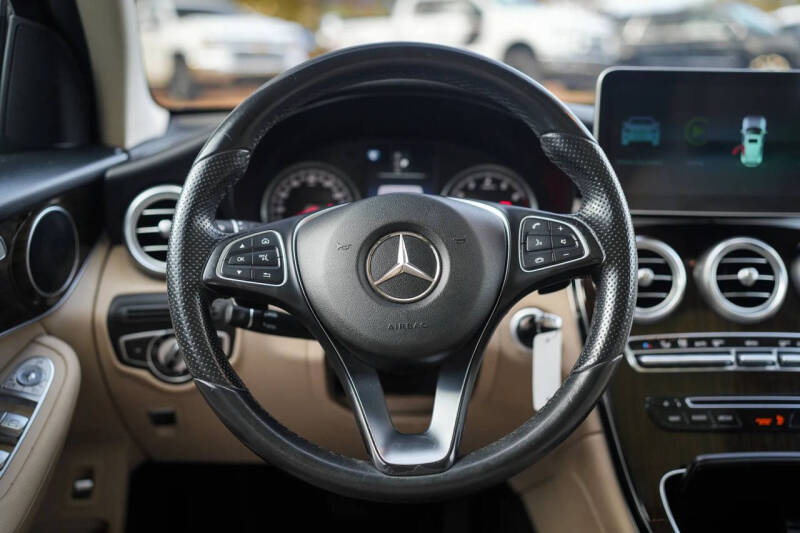 2016 Mercedes-Benz GLC GLC 300