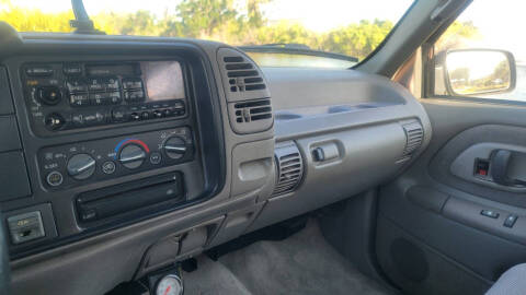 1996 Chevrolet Tahoe LS