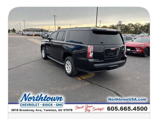 2016 GMC Yukon XL SLT
