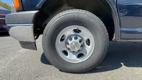2026 Chevrolet Express 2500