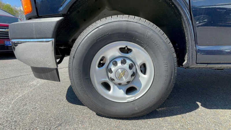 2026 Chevrolet Express 2500