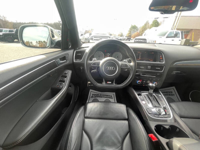 2015 Audi SQ5 3.0T quattro Premium Plus