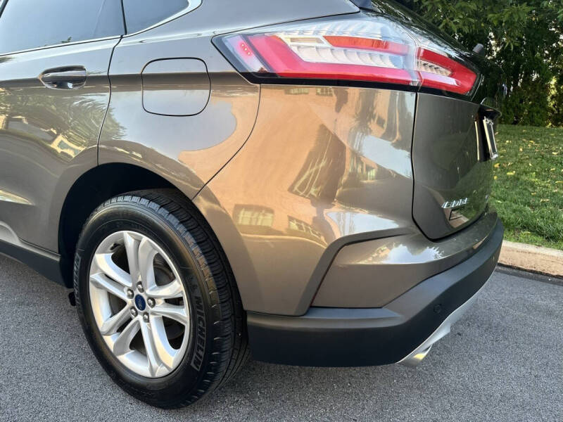 2019 Ford Edge SEL