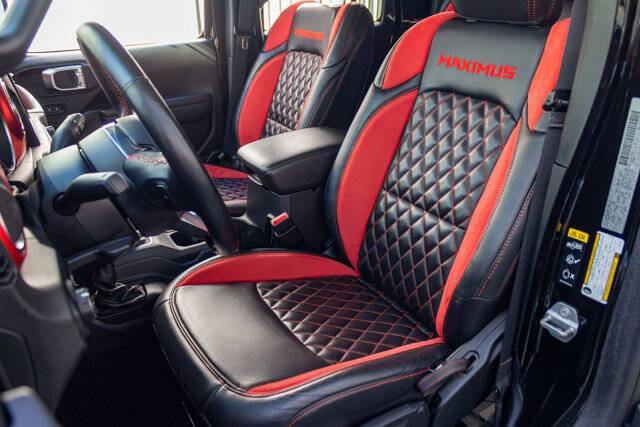 2020 Jeep Gladiator 25