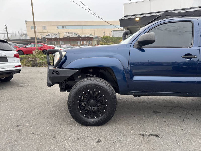 Used 2008 Toyota Tacoma Base with VIN 3TMLU42NX8M017074 for sale in Edmonds, WA