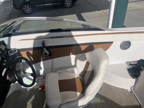 2019 Four Winns HD 180