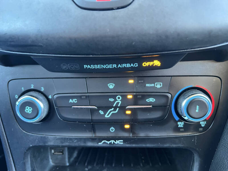2017 Ford Focus SE