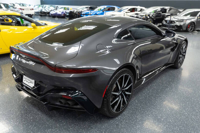 2020 Aston Martin Vantage