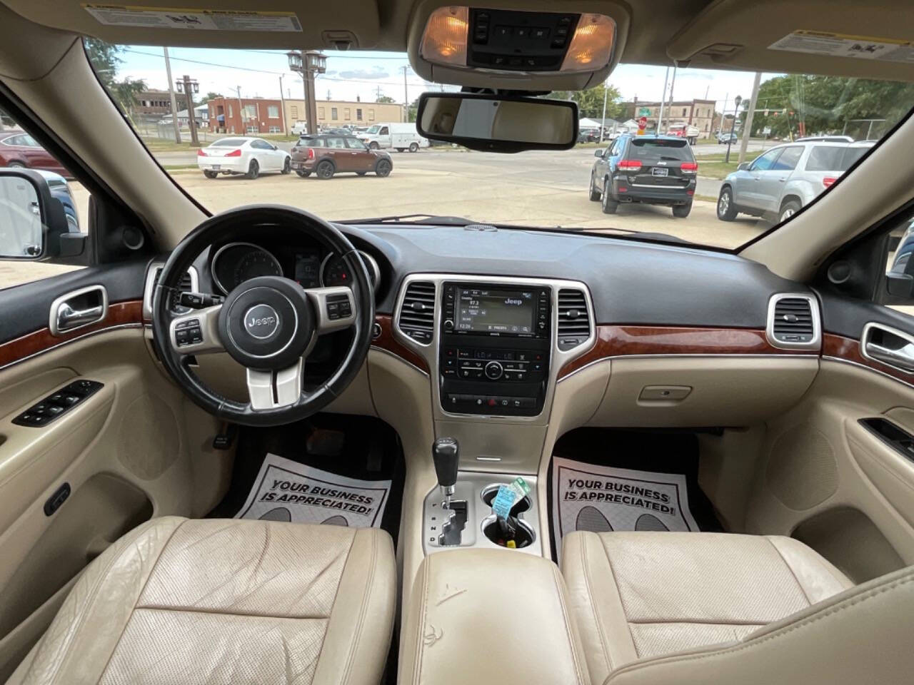 2013 Jeep Grand Cherokee for sale at Auto Connection in Waterloo, IA