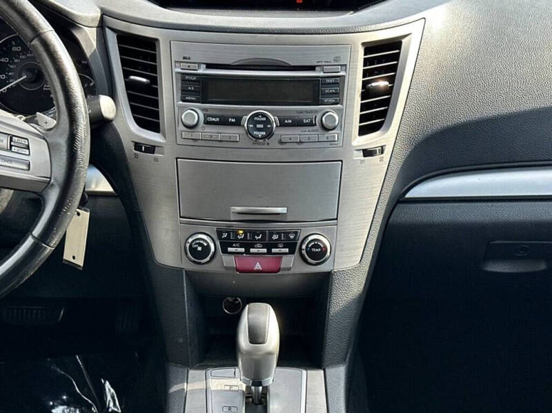 2011 Subaru Outback 2.5i Premium