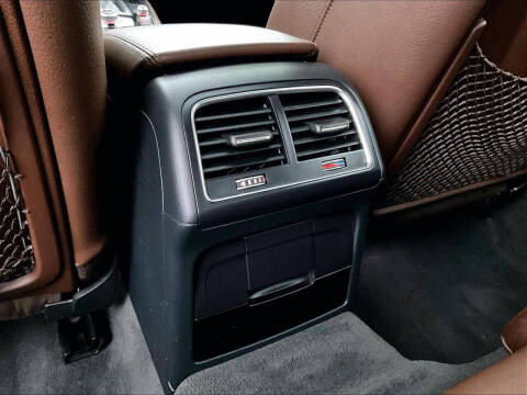 2015 Audi A4 2.0T quattro Premium