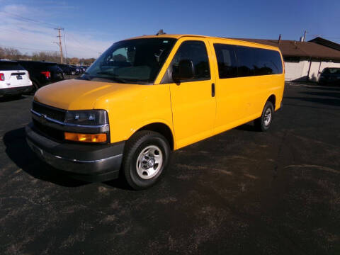 2017 Chevrolet Express LT 3500
