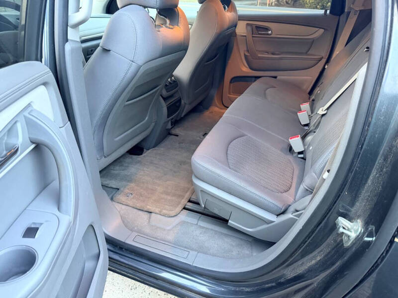 2014 Chevrolet Traverse LS