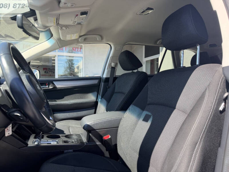 2019 Subaru Outback 2.5i Premium