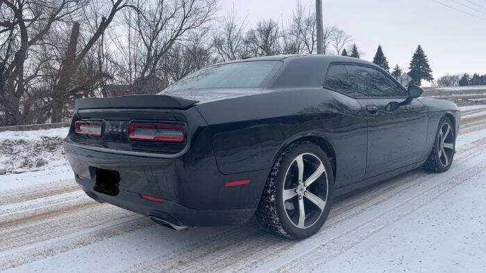 1985 Dodge Challenger