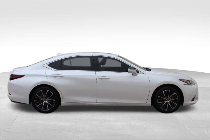 2025 Lexus ES 350