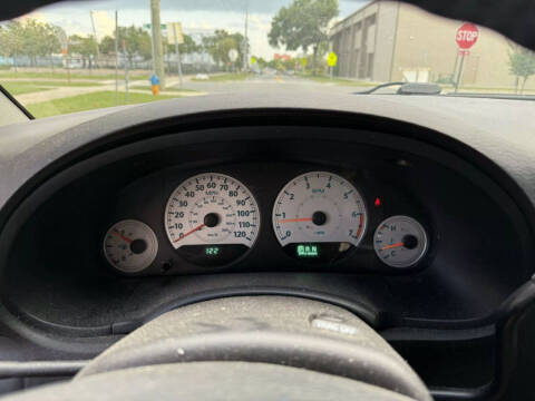 2005 Chrysler Town and Country Touring