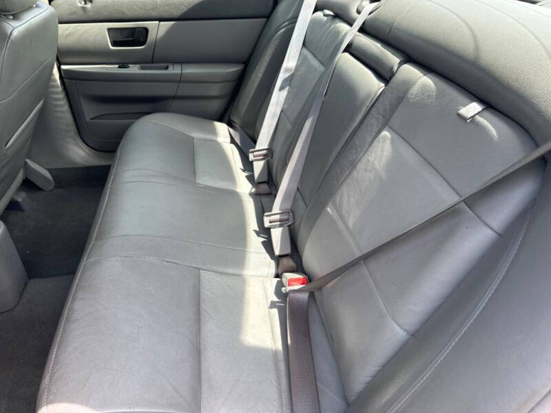 2007 Ford Taurus SEL