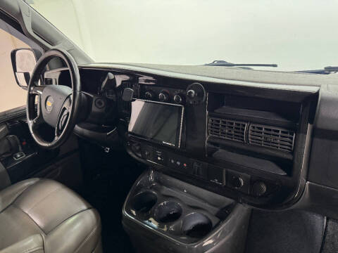 2017 Chevrolet Express 2500